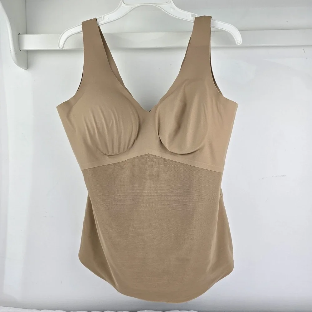 Honeylove LiftWear Tank Shapewear Camisole Women 1X Tan V-Neck Built-in Bra